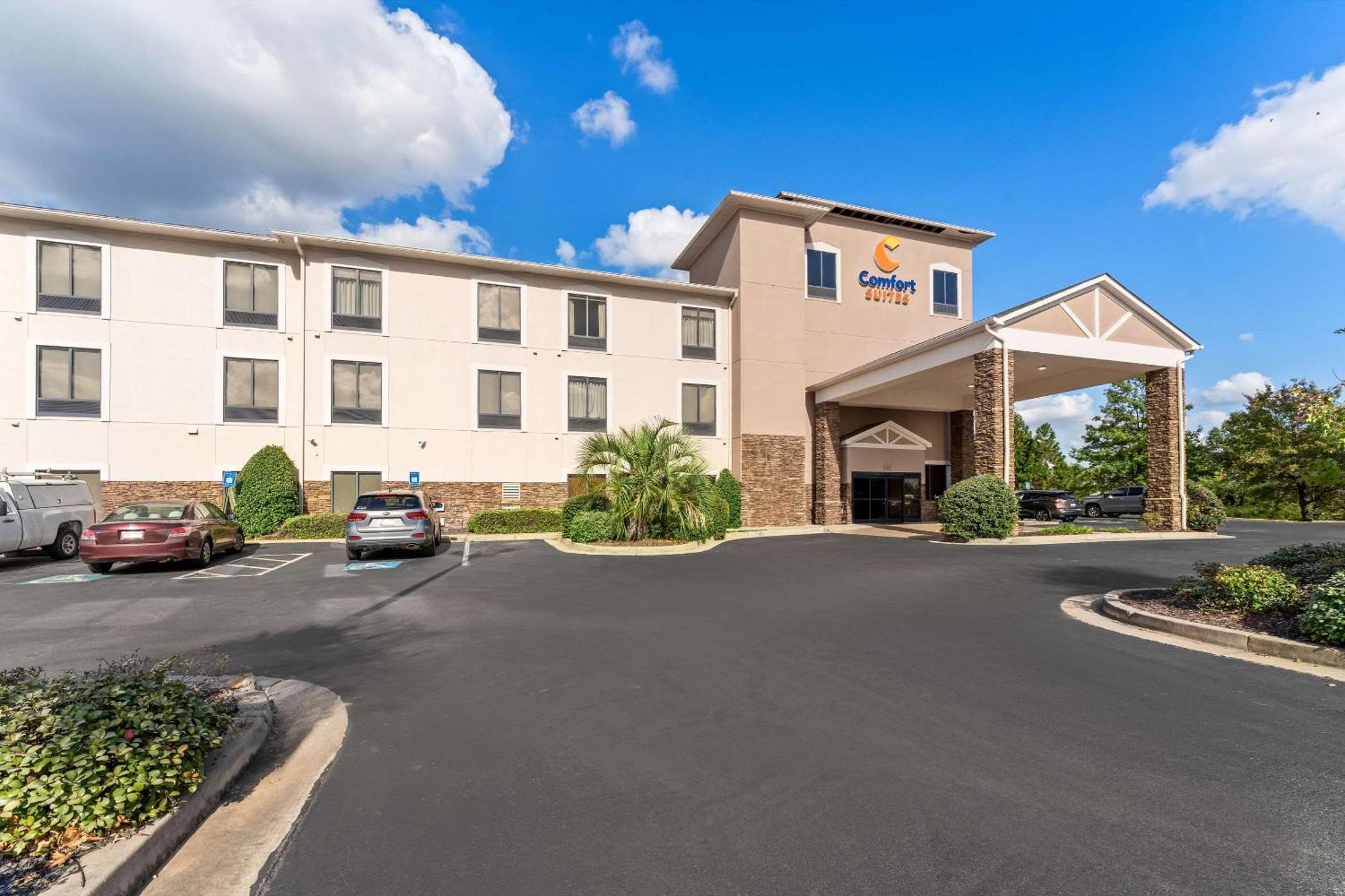 Comfort Suites Augusta Riverwatch Exterior photo